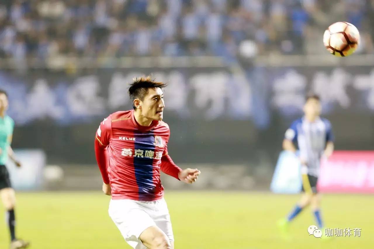 开云中国官方-集结日犹他爵士复出首秀：中超节点到来；信心回归；团队化学反应显著-开云中国官方